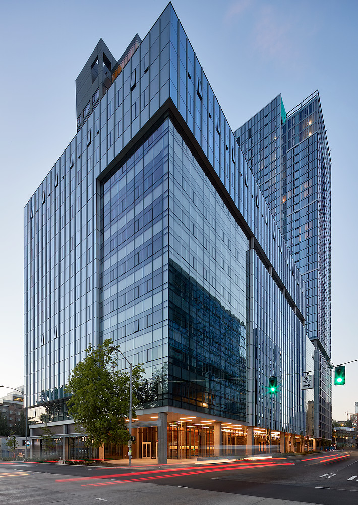Acquisition of the office building “Tilt 49” in the business district of Seattle